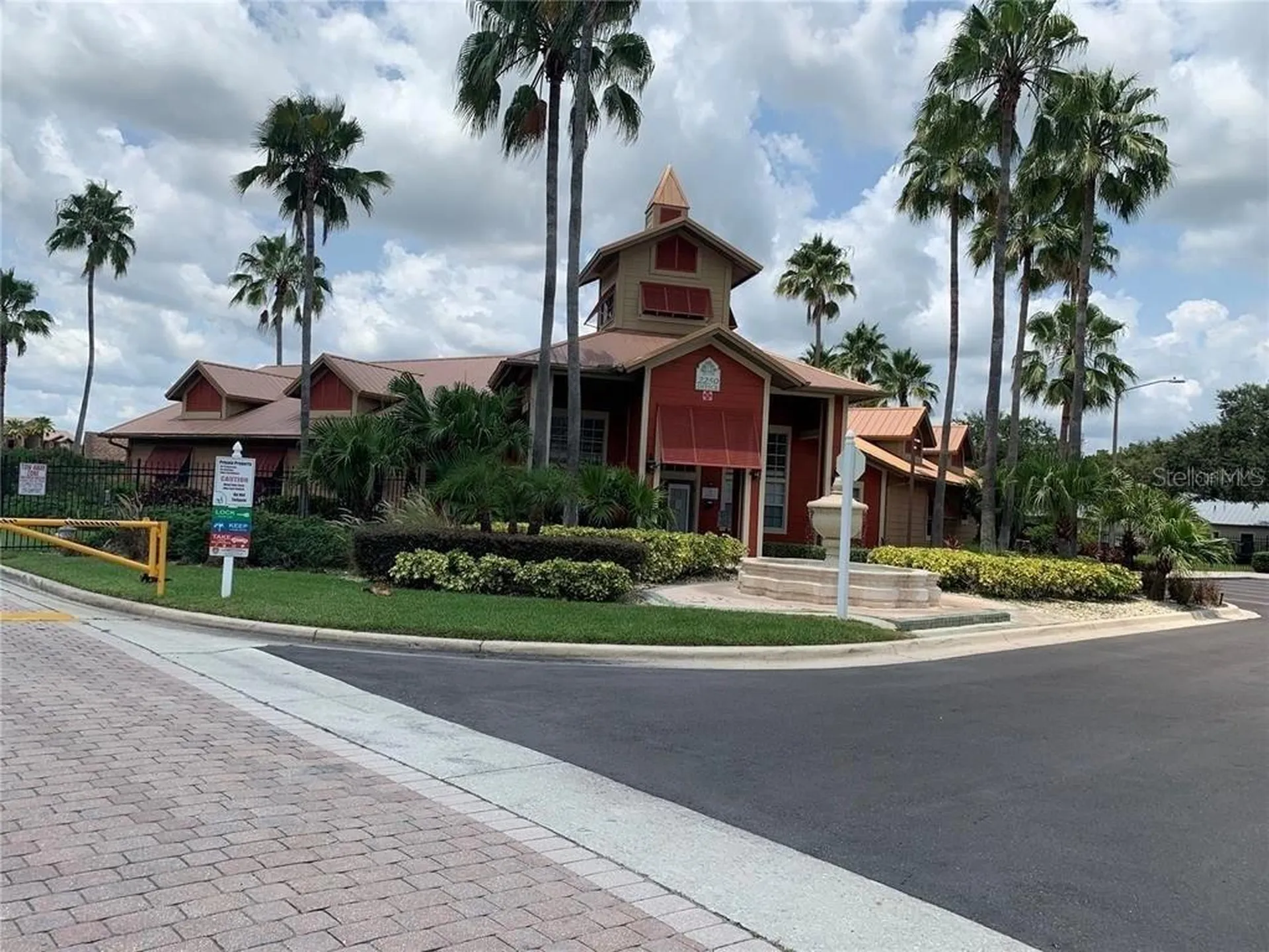 2207 Antigua Place Kissimmee FL 34741
