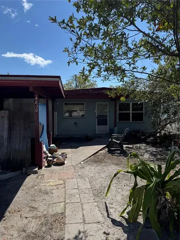 4830 47th Avenue N St Petersburg FL 33714