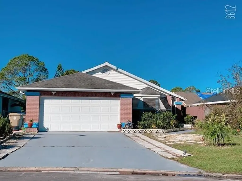181 Whisper Wood Court Kissimmee FL 34743