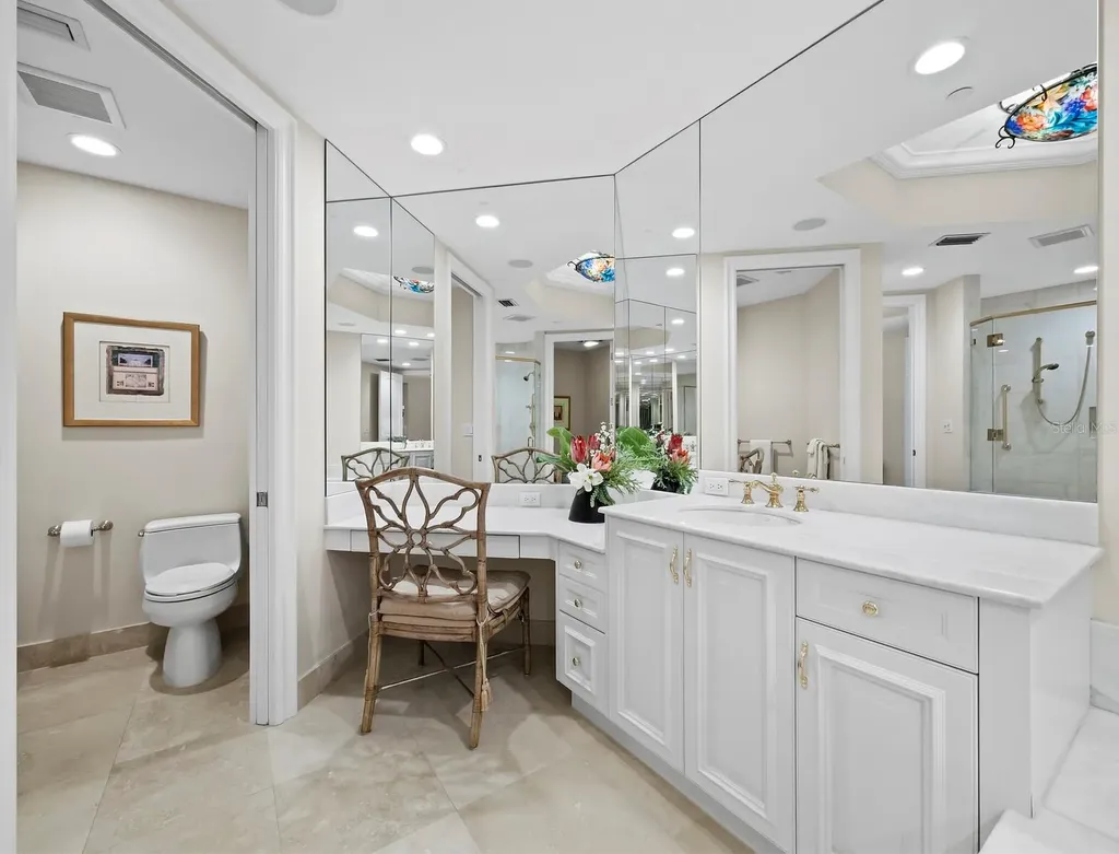 2161 Gulf Of Mexico Drive Longboat Key FL 34228