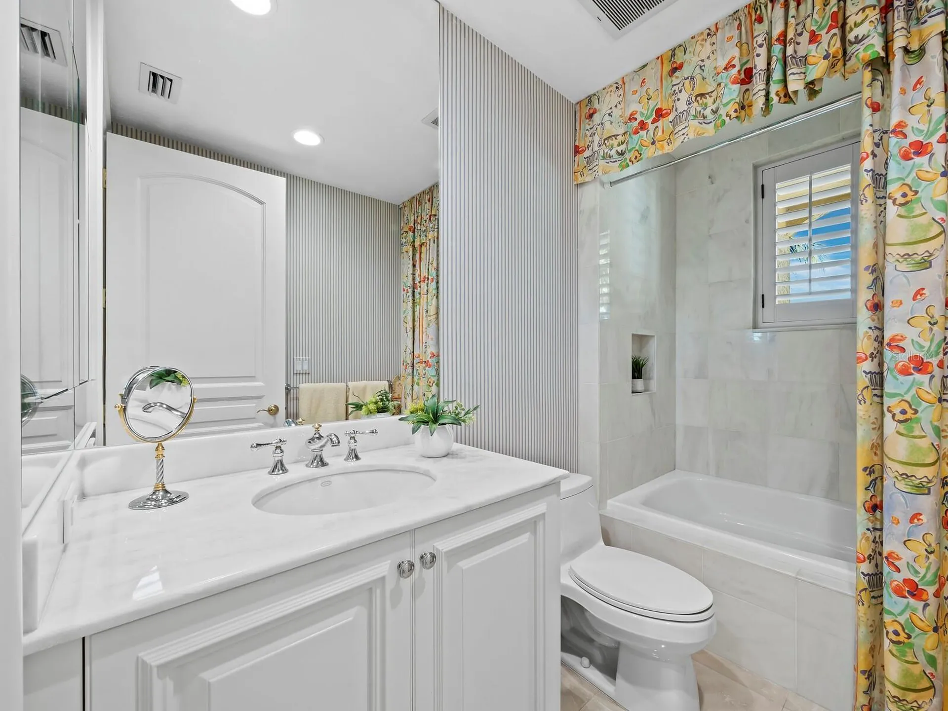2161 Gulf Of Mexico Drive Longboat Key FL 34228