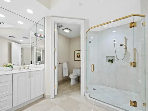 2161 Gulf Of Mexico Drive Longboat Key FL 34228