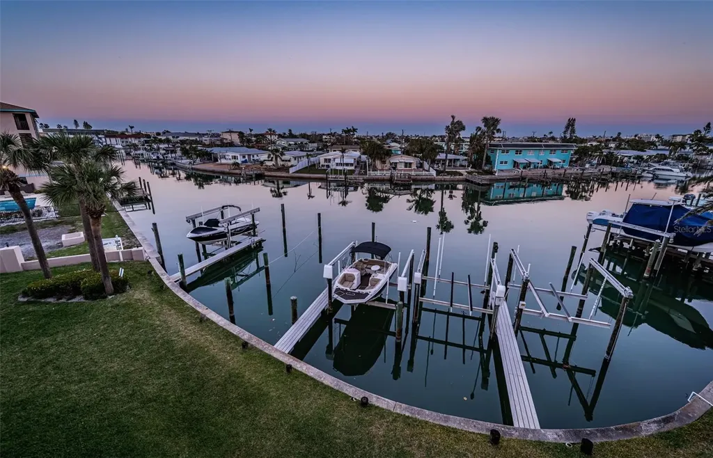 11595 Gulf Boulevard Treasure Island FL 33706