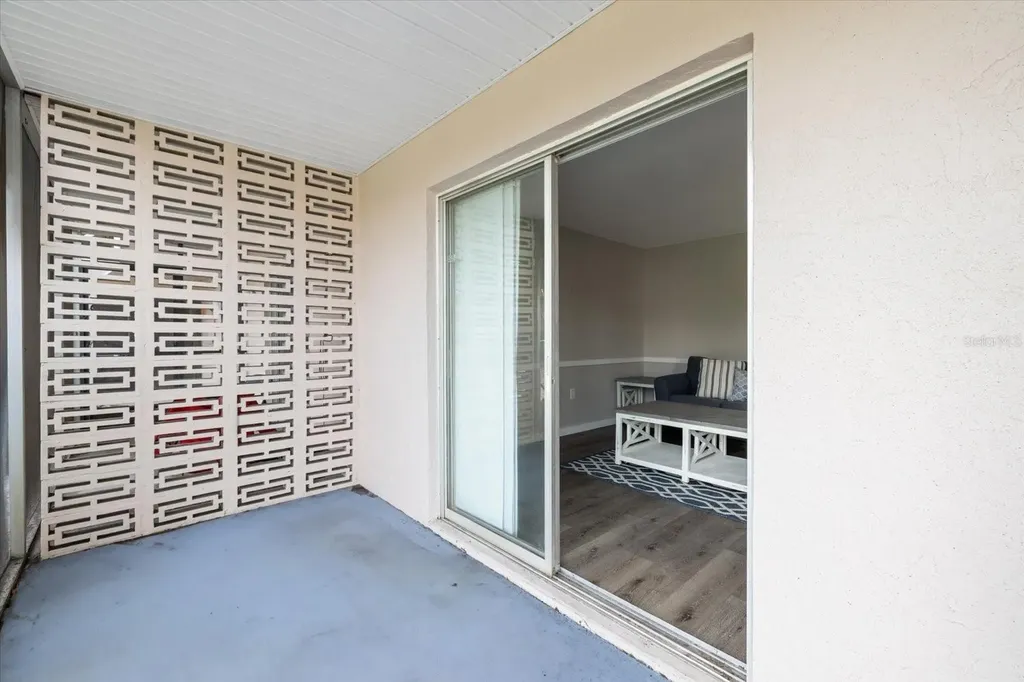 400 Base Avenue E Venice FL 34285