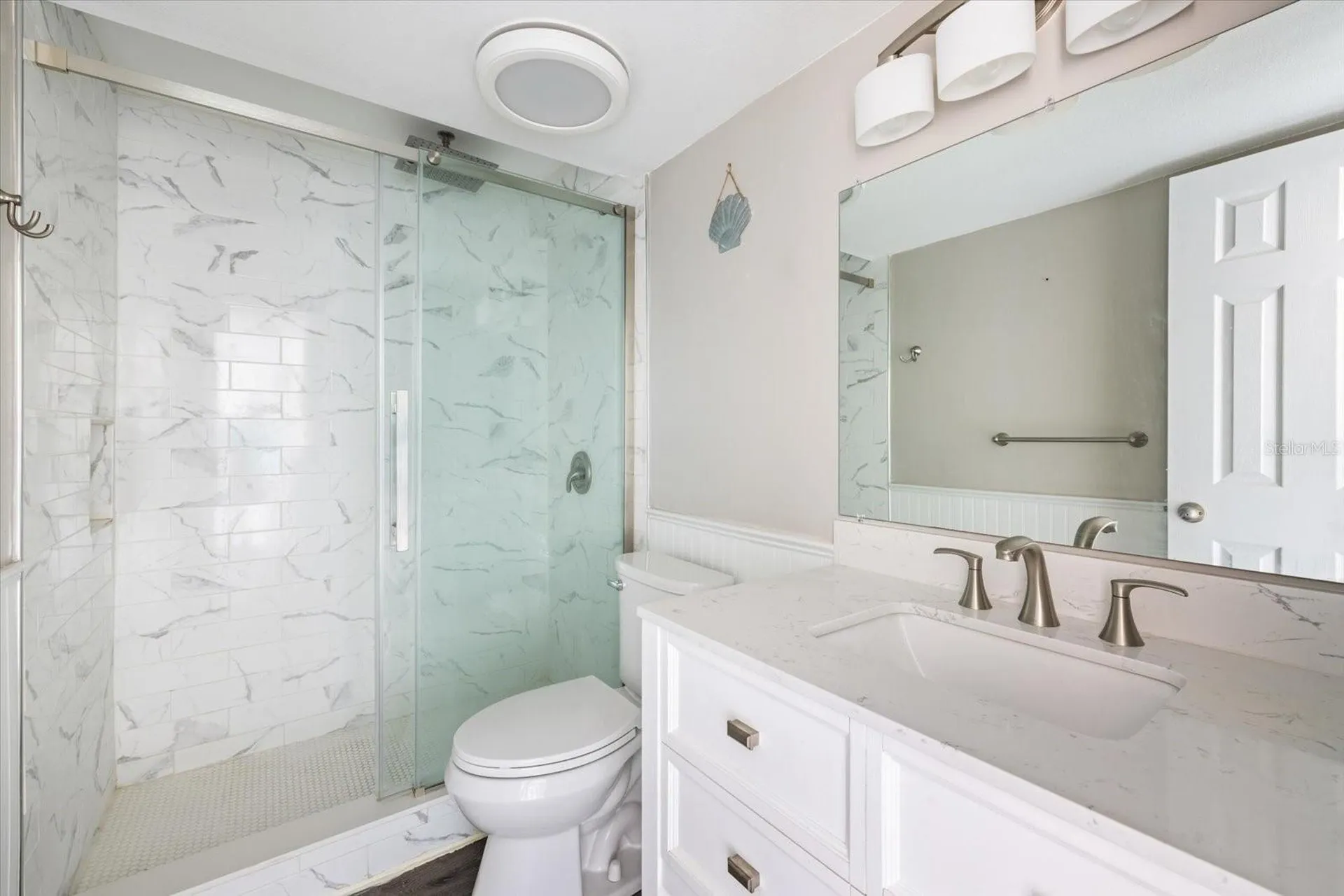 400 Base Avenue E Venice FL 34285