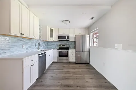 400 Base Avenue E Venice FL 34285