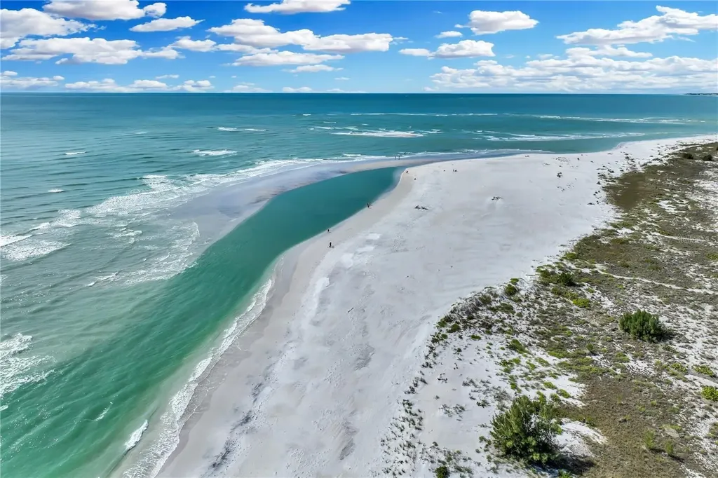 38 Seawatch Lake Drive Boca Grande FL 33921