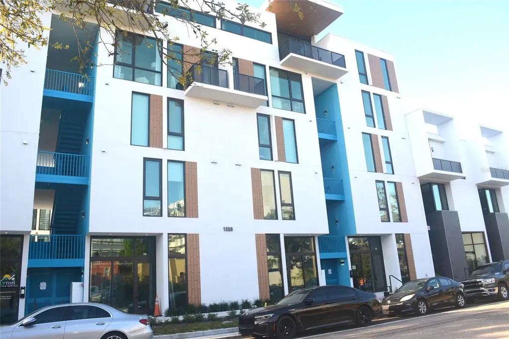 1558 4th Street Sarasota FL 34236