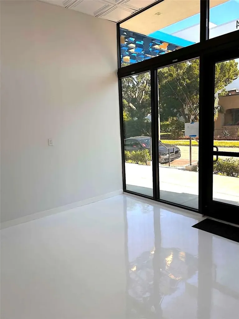 1558 4th Street Sarasota FL 34236