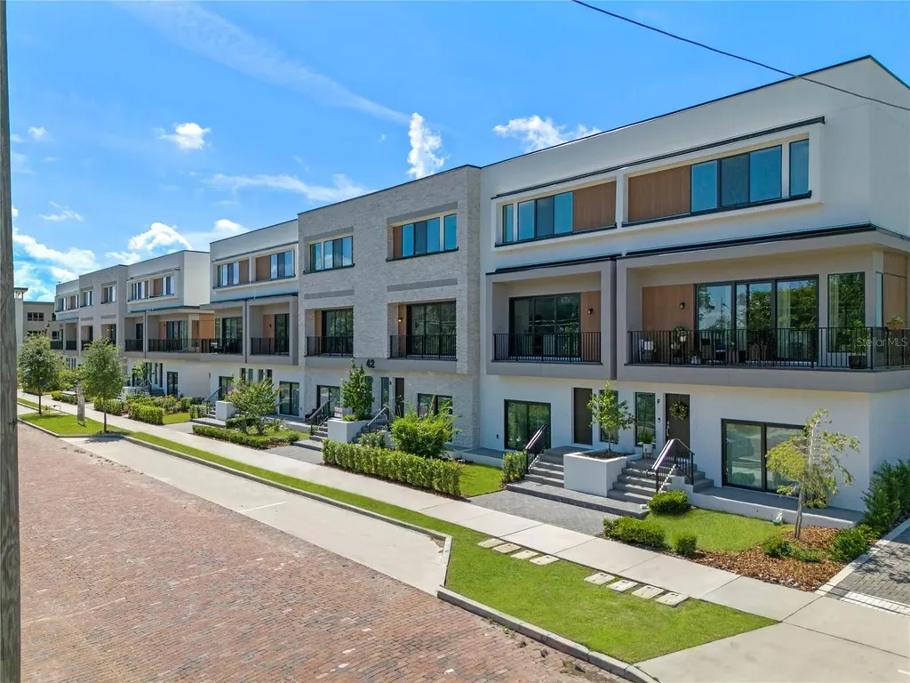 38 W Harding Street Orlando FL 32806