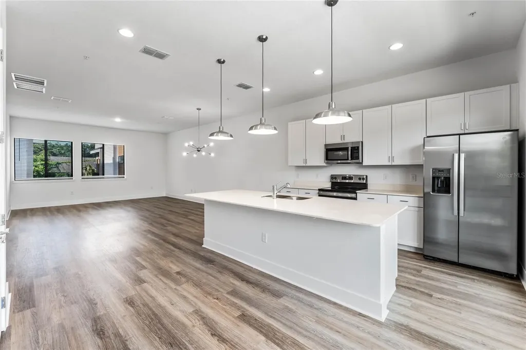 38 W Harding Street Orlando FL 32806