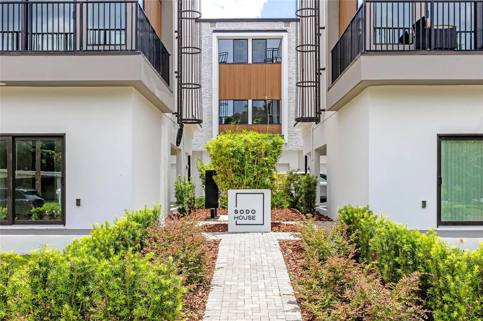 38 W Harding Street Orlando FL 32806