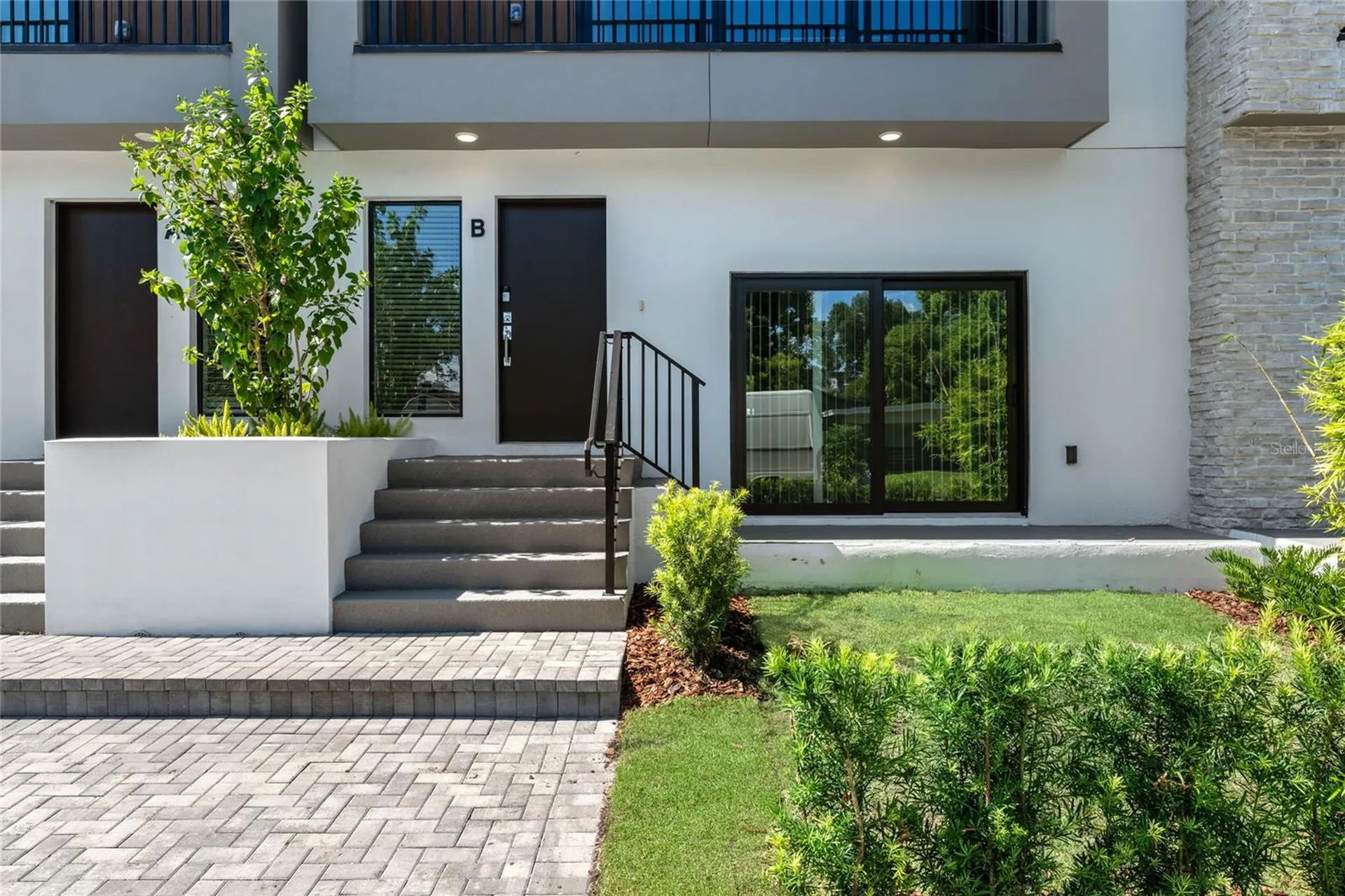 38 W Harding Street Orlando FL 32806