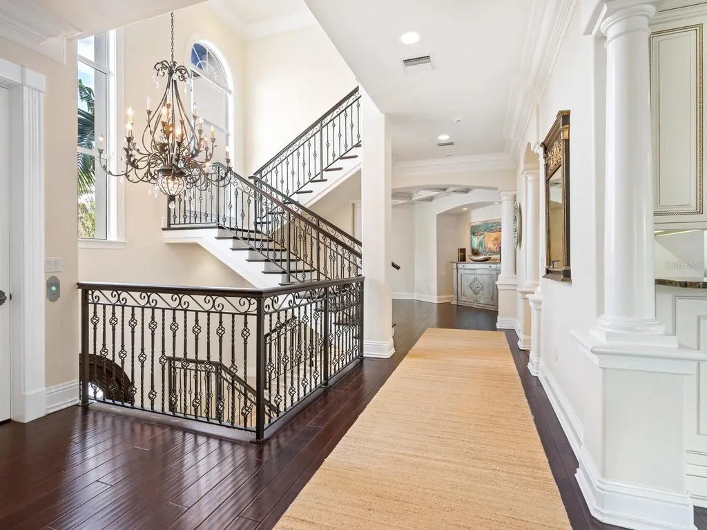 4129 Roberts Point Circle Sarasota FL 34242