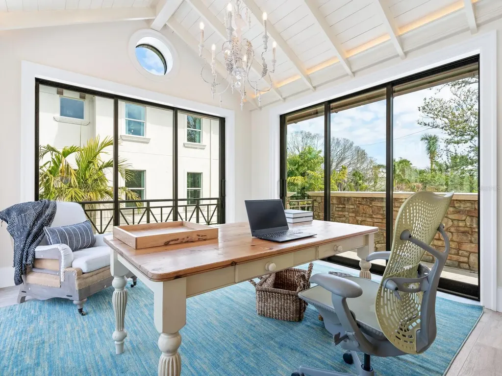 4129 Roberts Point Circle Sarasota FL 34242