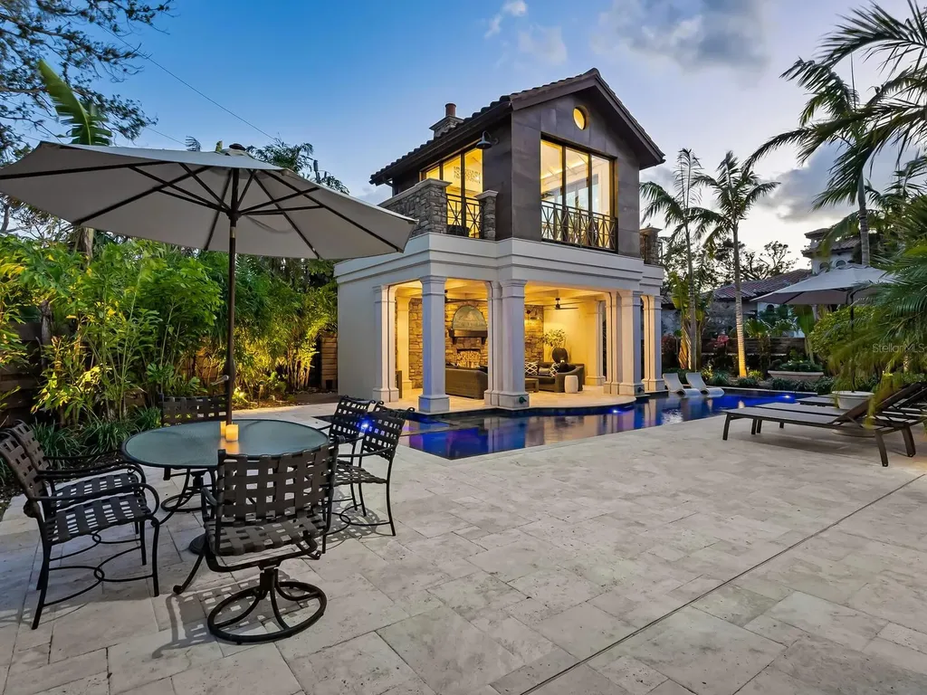 4129 Roberts Point Circle Sarasota FL 34242