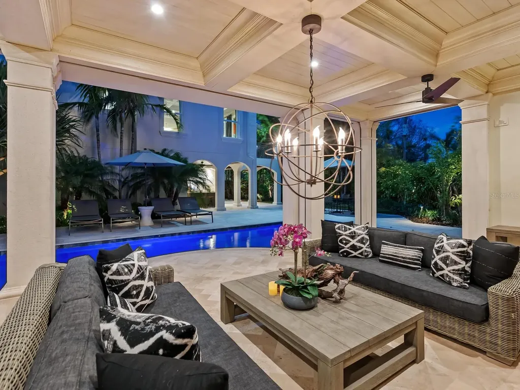 4129 Roberts Point Circle Sarasota FL 34242