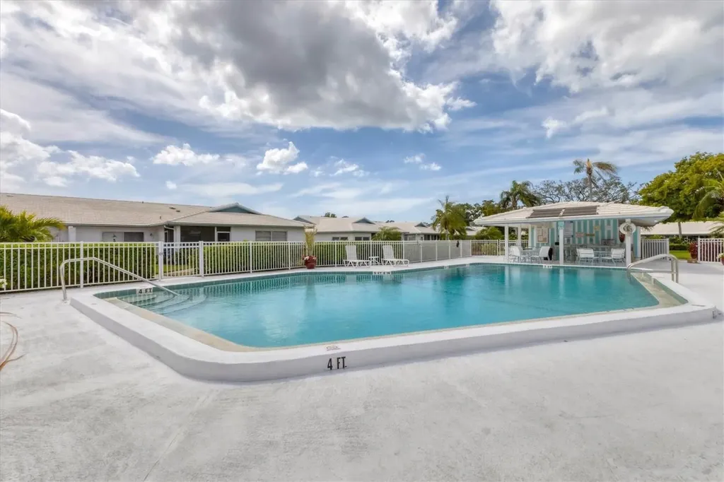 7402 8th Avenue W Bradenton FL 34209
