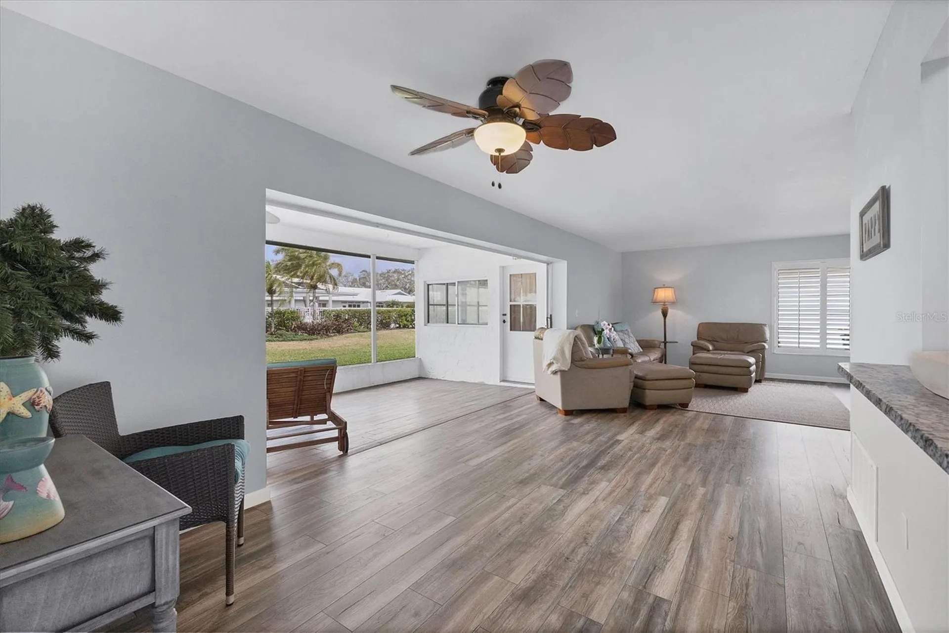 7402 8th Avenue W Bradenton FL 34209