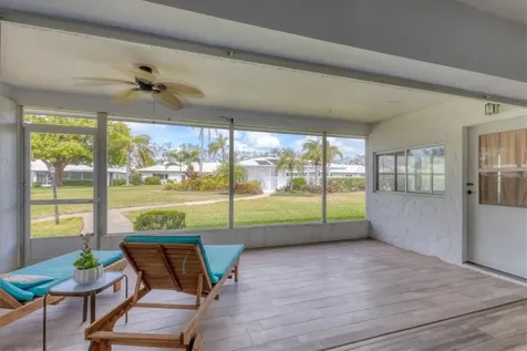7402 8th Avenue W Bradenton FL 34209