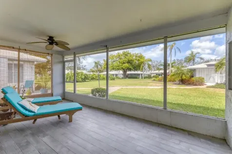 7402 8th Avenue W Bradenton FL 34209