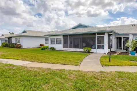 7402 8th Avenue W Bradenton FL 34209