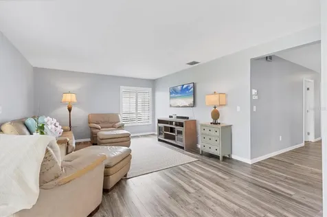 7402 8th Avenue W Bradenton FL 34209