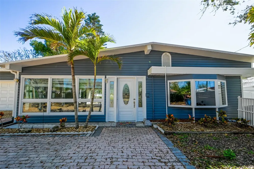 10952 61st Avenue Seminole FL 33772
