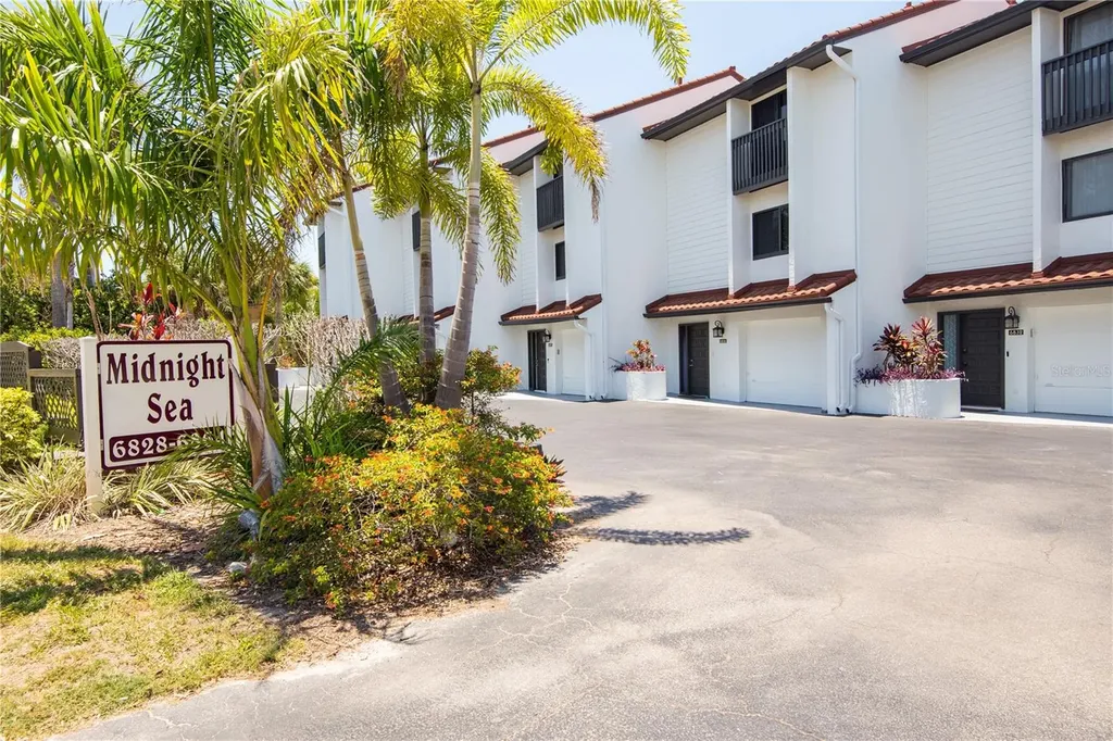 6840 Midnight Pass Road Sarasota FL 34242