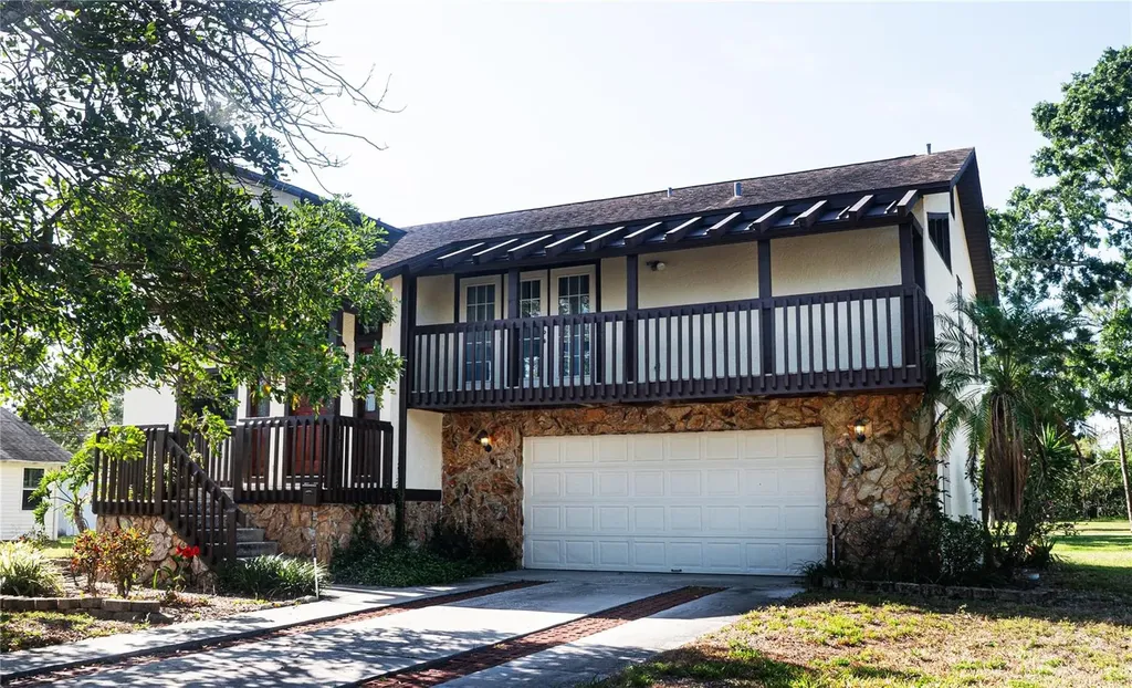 130 80th Avenue NE St Petersburg FL 33702