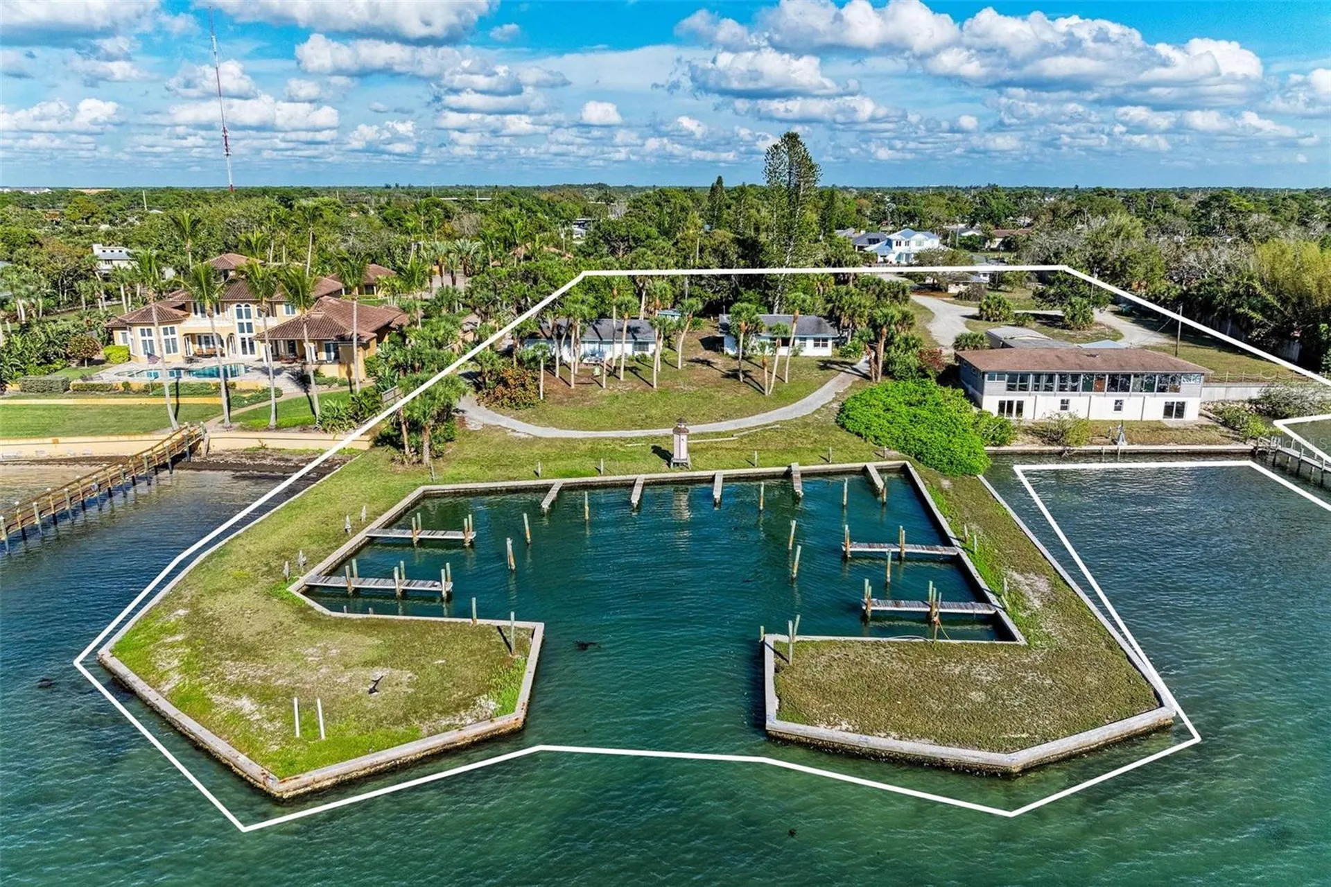1645 & 1649 Bayshore Road Nokomis FL 34275