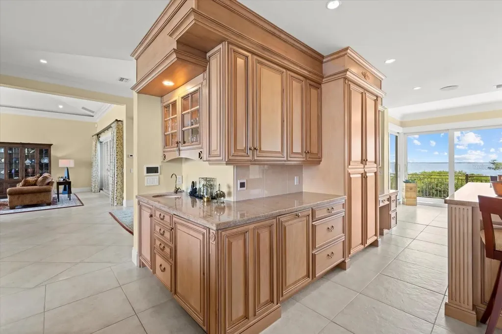 1364 Point Crisp Road Sarasota FL 34242