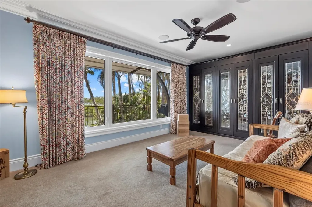 1364 Point Crisp Road Sarasota FL 34242