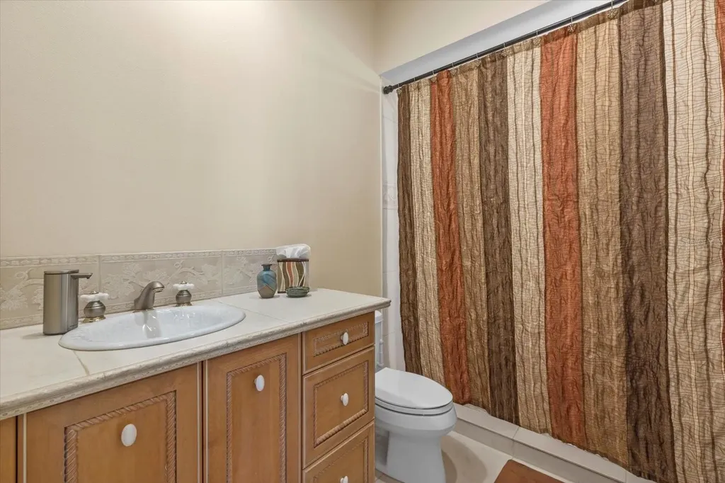 1364 Point Crisp Road Sarasota FL 34242
