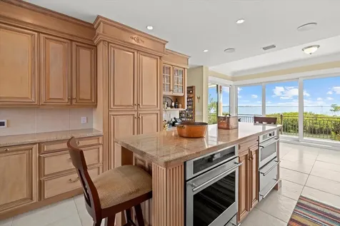 1364 Point Crisp Road Sarasota FL 34242