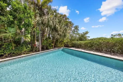 1364 Point Crisp Road Sarasota FL 34242