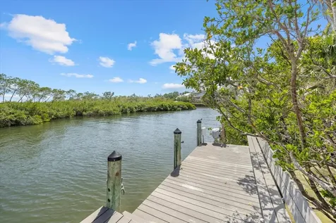 1364 Point Crisp Road Sarasota FL 34242