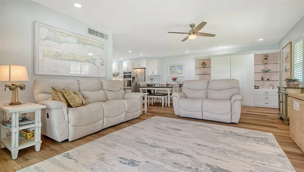 4234 Gulf Of Mexico Drive Longboat Key FL 34228