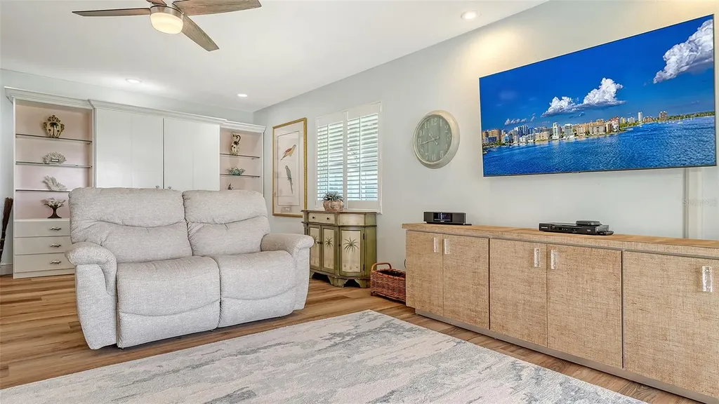 4234 Gulf Of Mexico Drive Longboat Key FL 34228