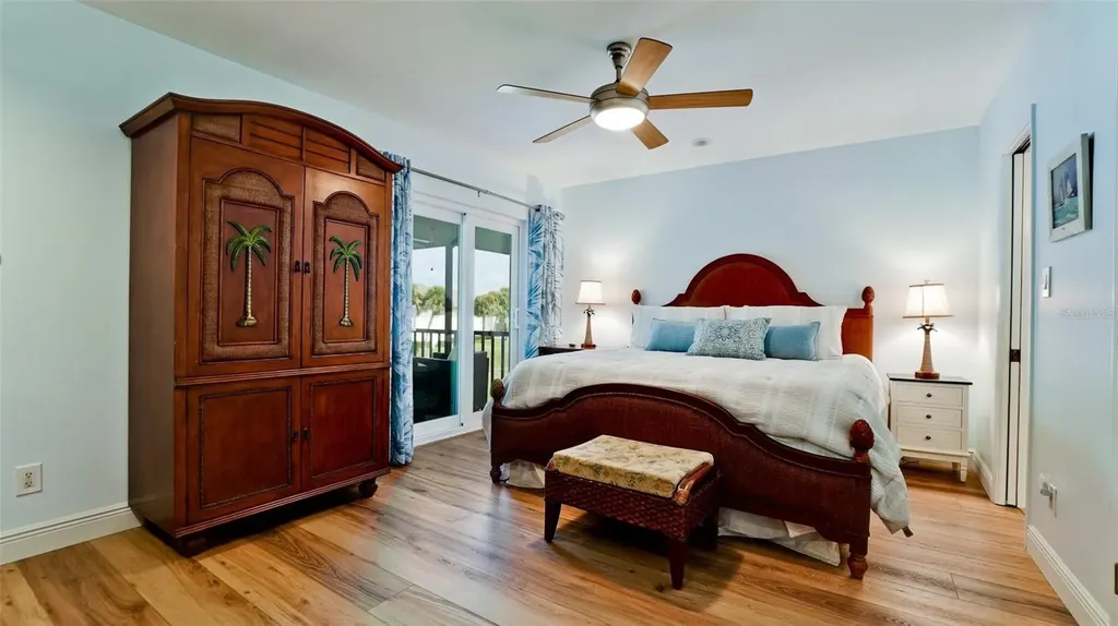 4234 Gulf Of Mexico Drive Longboat Key FL 34228