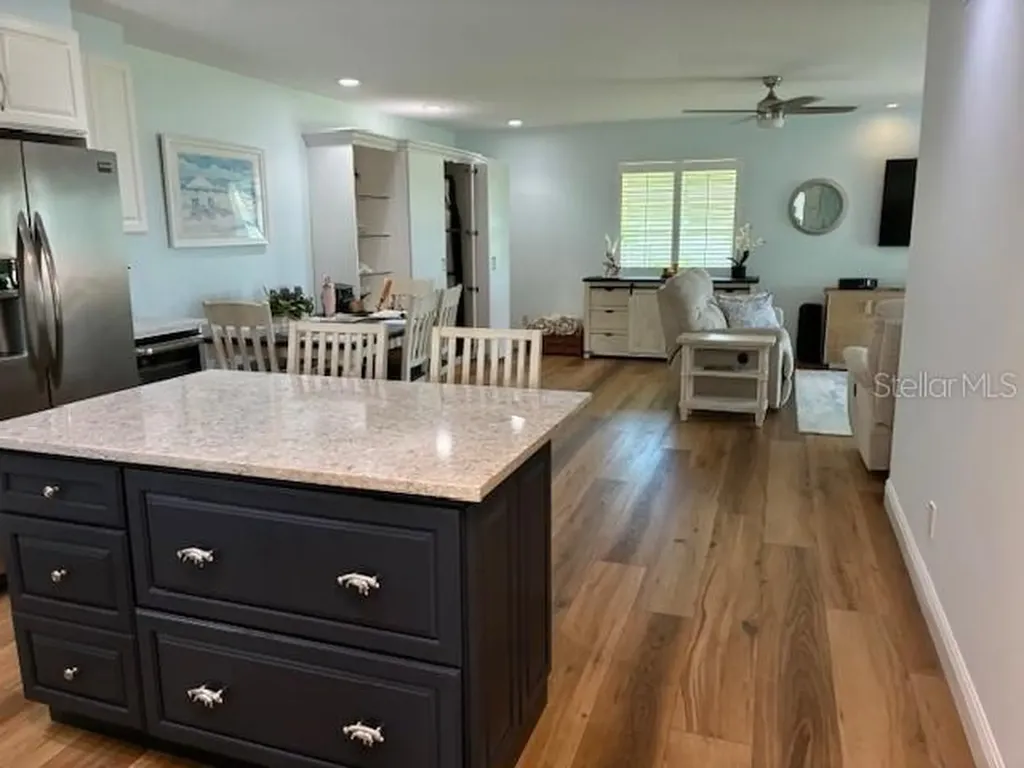 4234 Gulf Of Mexico Drive Longboat Key FL 34228