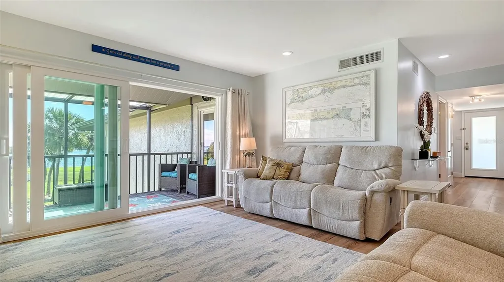 4234 Gulf Of Mexico Drive Longboat Key FL 34228