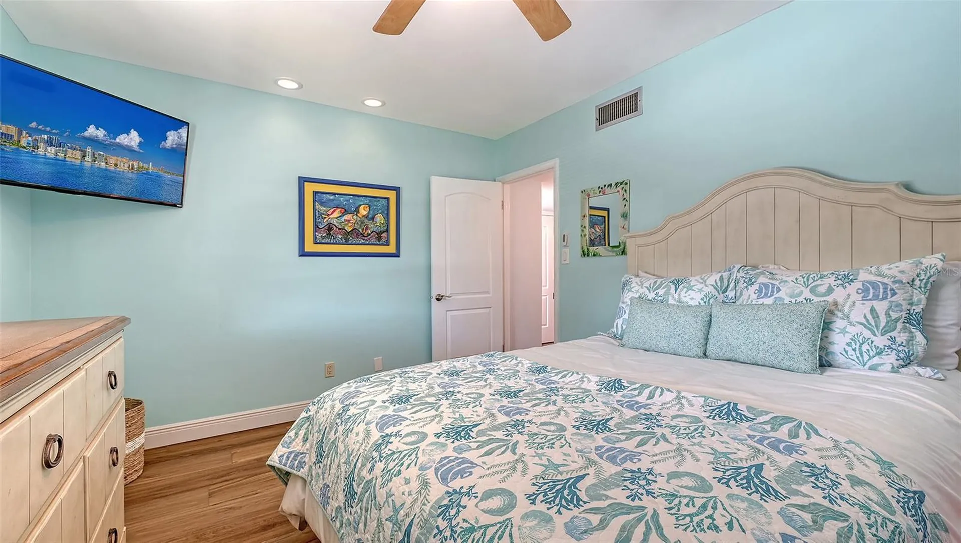 4234 Gulf Of Mexico Drive Longboat Key FL 34228