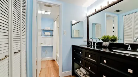 4234 Gulf Of Mexico Drive Longboat Key FL 34228