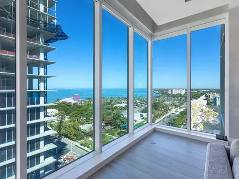 540 N Tamiami Trail Sarasota FL 34236