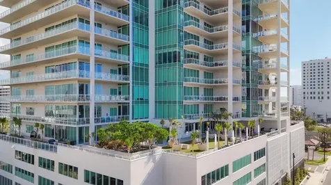 540 N Tamiami Trail Sarasota FL 34236