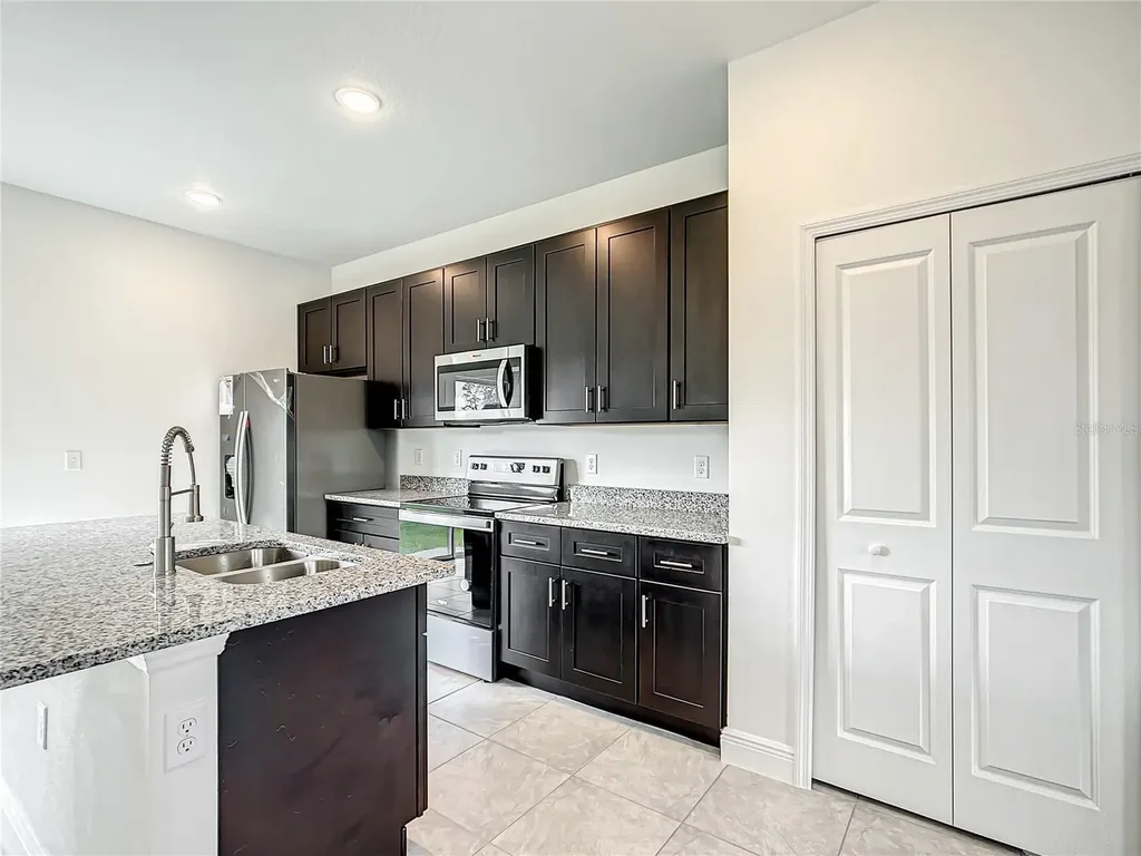 406 Marion Oaks Trail Ocala FL 34473