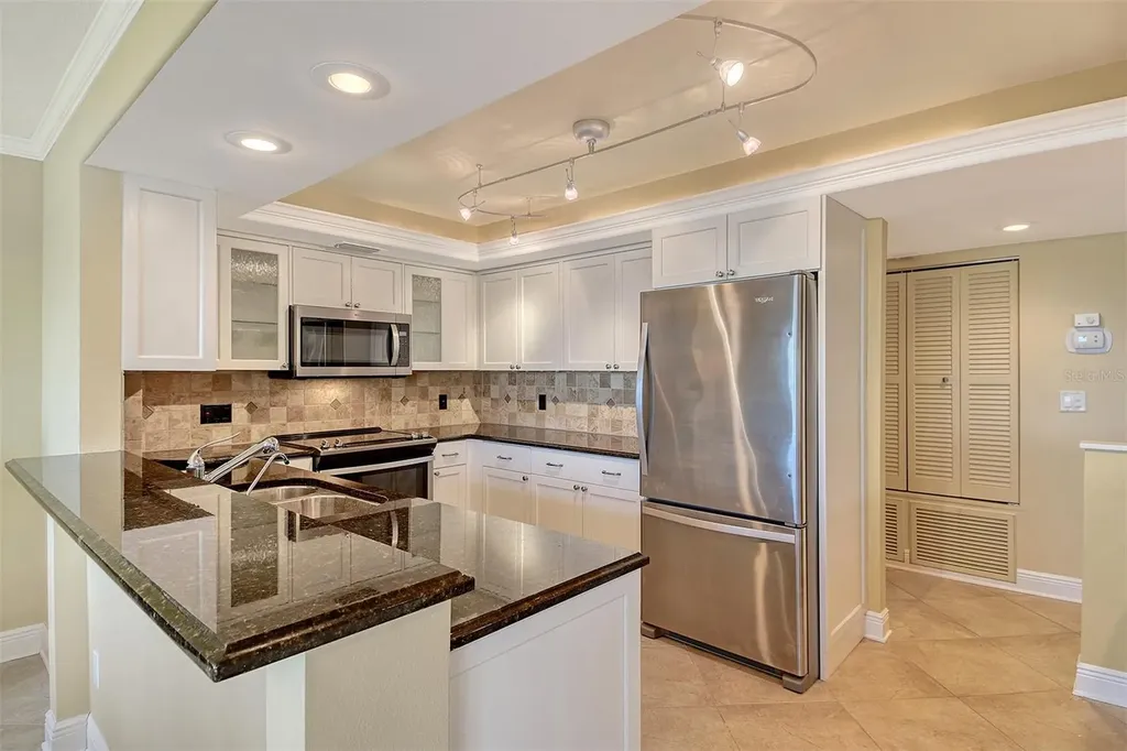 8779 Midnight Pass Road Sarasota FL 34242