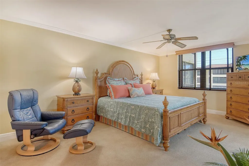 8779 Midnight Pass Road Sarasota FL 34242