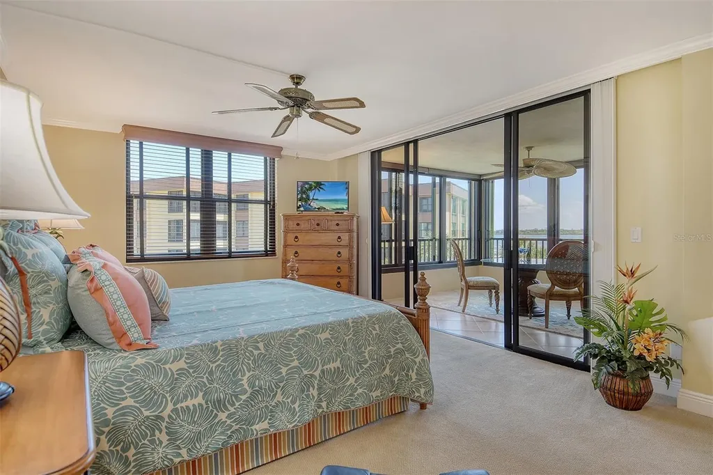 8779 Midnight Pass Road Sarasota FL 34242
